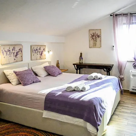 Awesome In Vakantiehuis Dobrinj